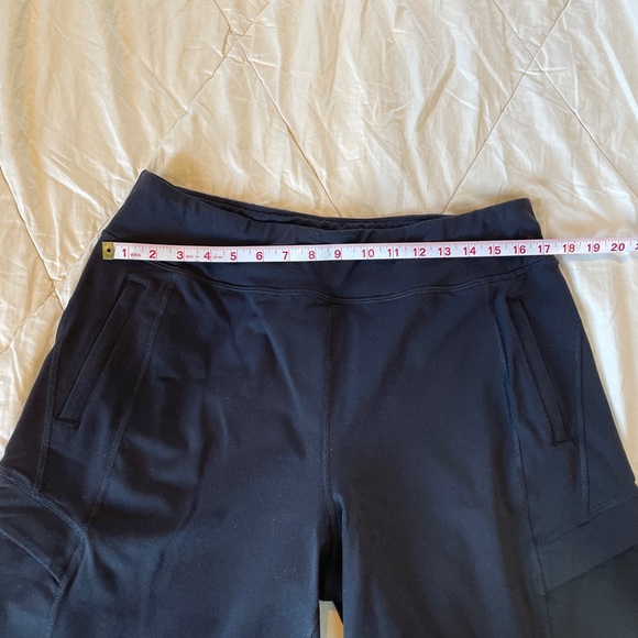 Duluth Trading NoGa pull on shorts - Picture 5 of 6